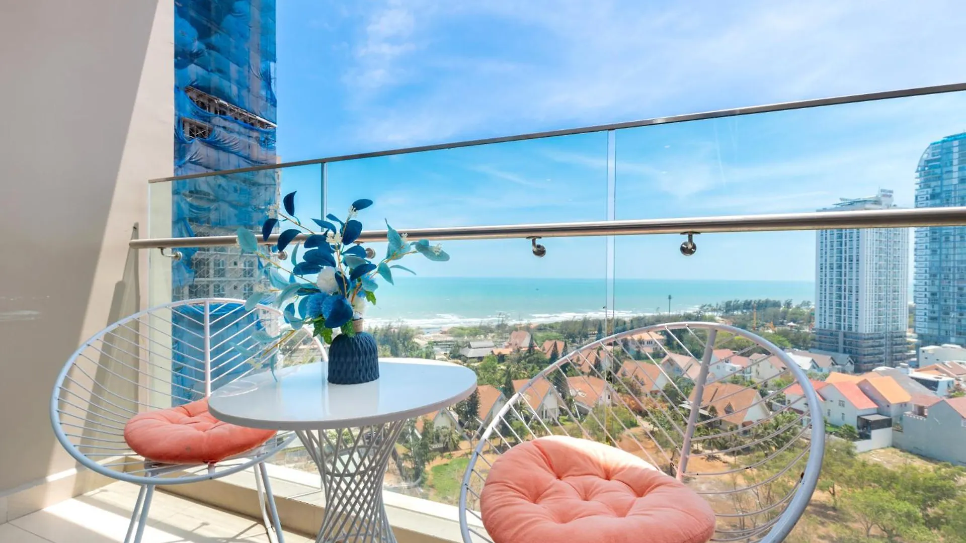 Apartment Tue Lam Homestay - The Song Vung Tau Vietnam